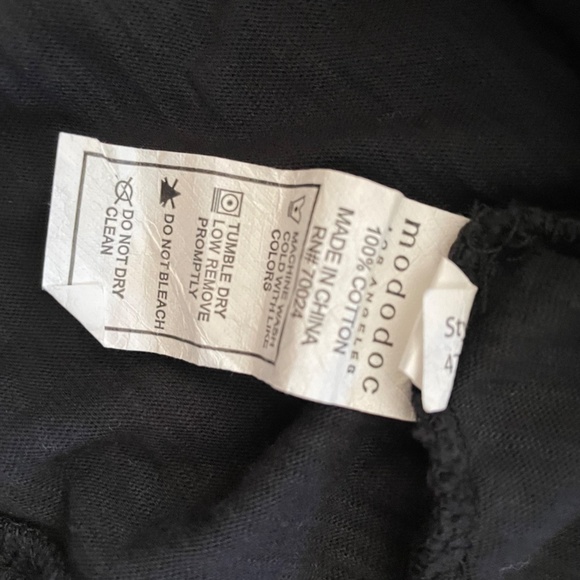 Mod-o-doc Tulip Hem Tunic Length Turtleneck - Picture 4 of 4